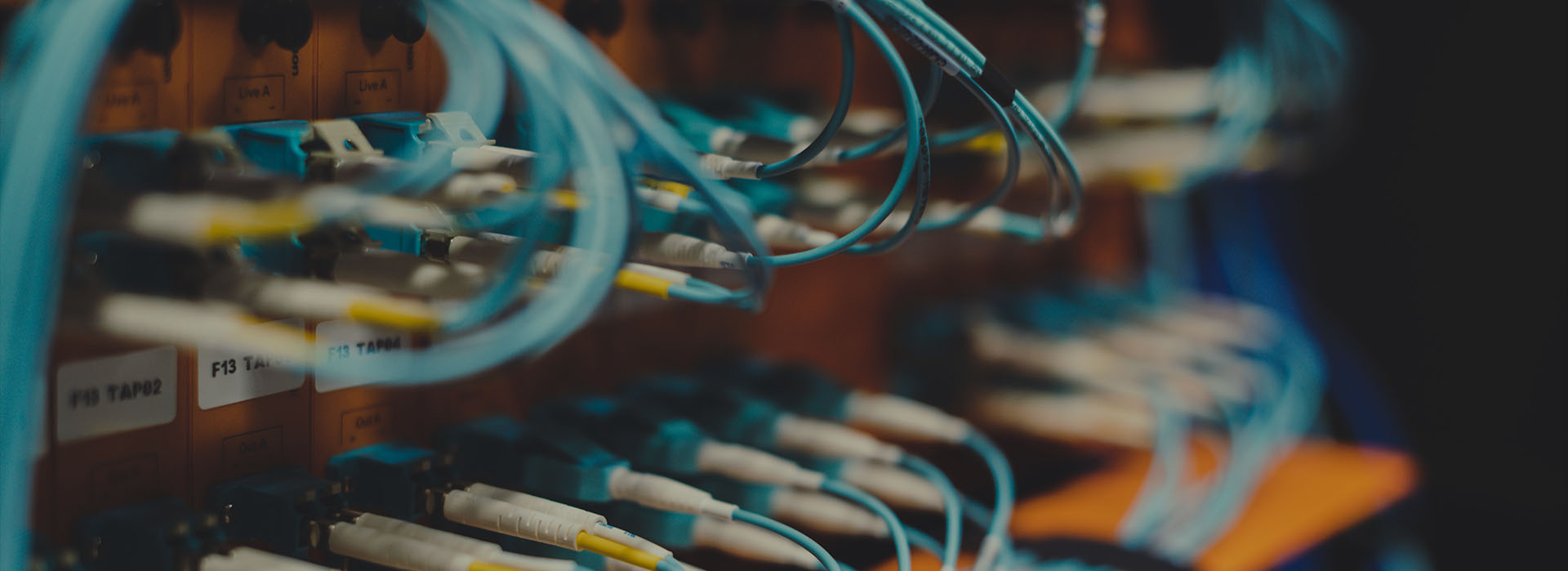 TPP-080CQEA   超薄高清/Intel x86平臺/工業一體機/工業平板/工業手持平板/電容觸摸平板